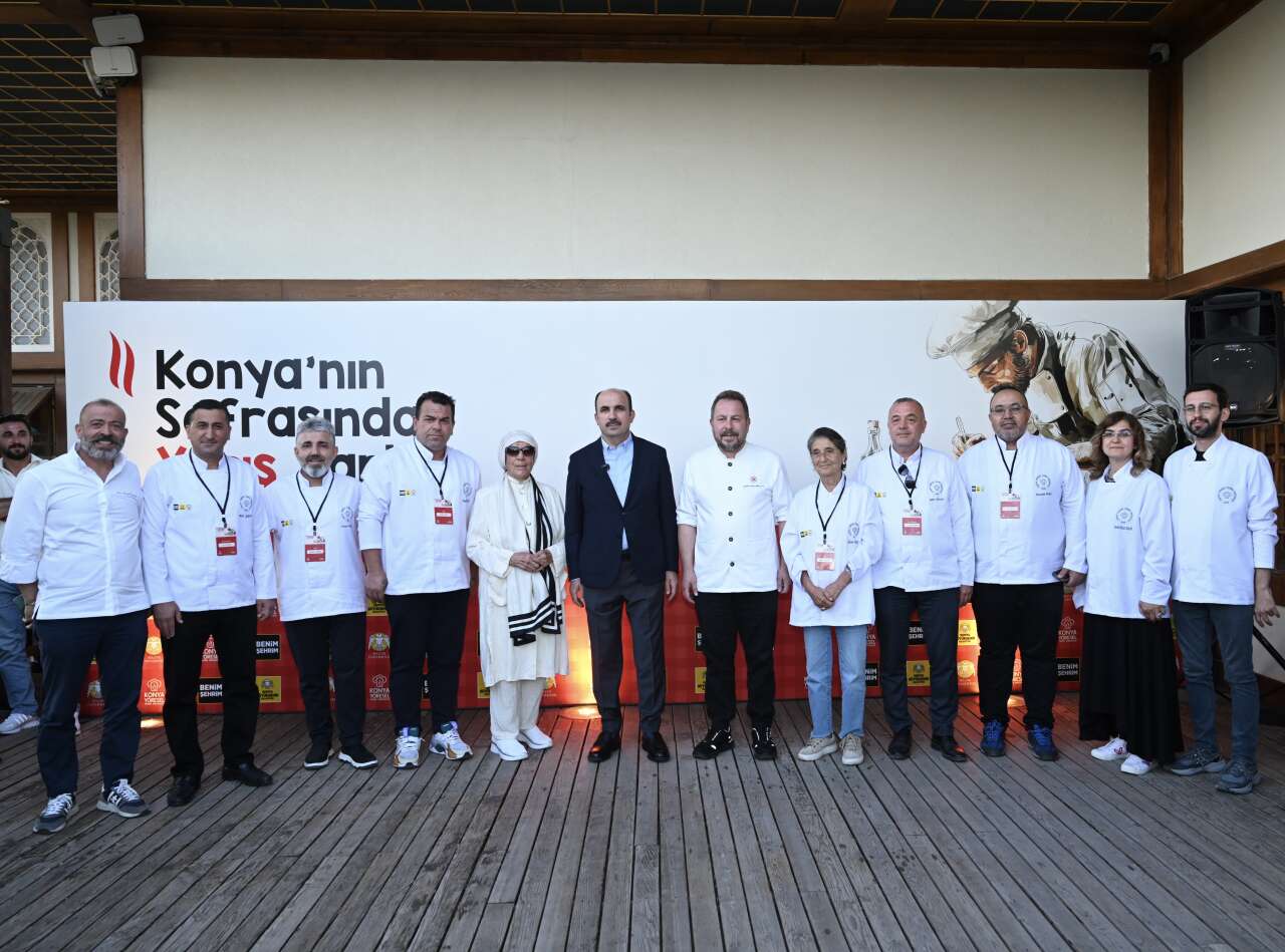 Konya'nın en lezzetli sofraları yarıştı! Şampiyon büyük ödülü kaptı 8